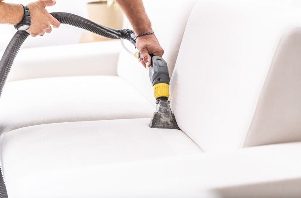 Warning Signs You Need a Deep Cleaning Service in McKinney TX: How to Recognize and Resolve