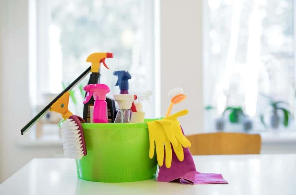 Escape Harsh Chemicals with HD Cleaning: The Positive Impact of Chemical Free Home Cleaning